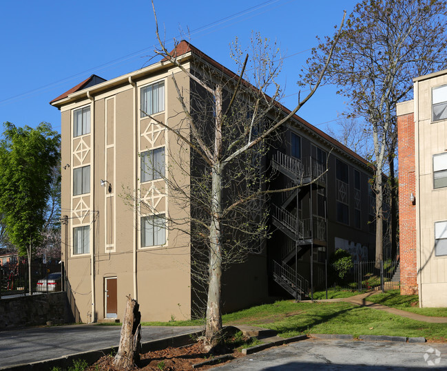 Building Photo - 529 NE Boulevard
