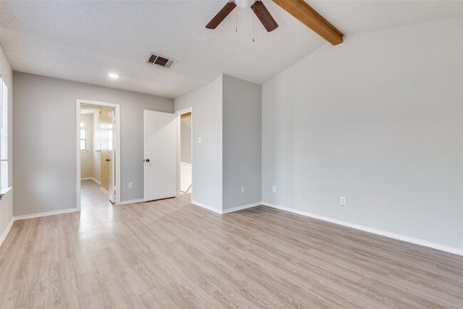 Building Photo - 1314 Mulberry Way