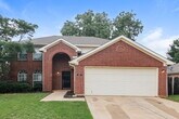 Foto principal - 327 Stately Oak Ln