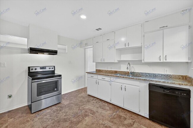 Foto del edificio - 2848 Beasley Dr