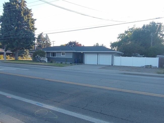 Foto del edificio - 1201 N 15th St