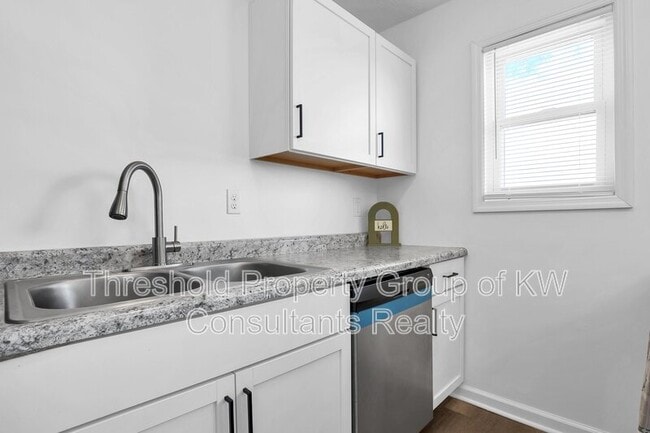 Building Photo - 3672-3678 Arnelle Road - 3678
