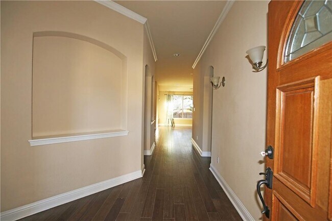 Foto del edificio - 3921 Sapphire Loop