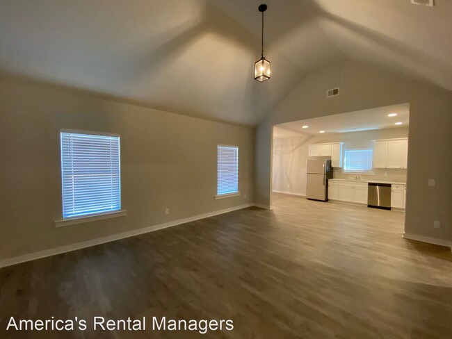 Building Photo - 4 br, 2 bath House - 156 Wisconsin Avenue