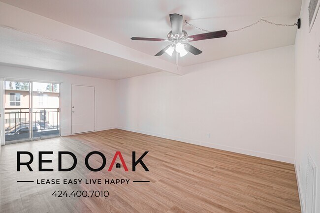 Foto del edificio - 855 S Citrus Ave