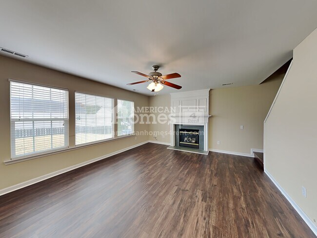 Building Photo - 6517 Jupiter Lane