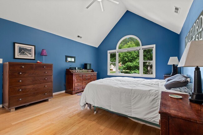 Foto del edificio - Charming & Convenient in Durham!