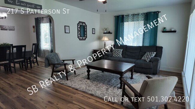Building Photo - 217 S Patterson St