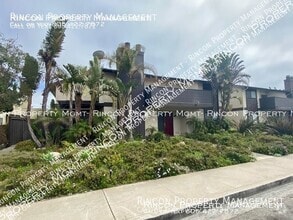Building Photo - 5012 Nautilus St