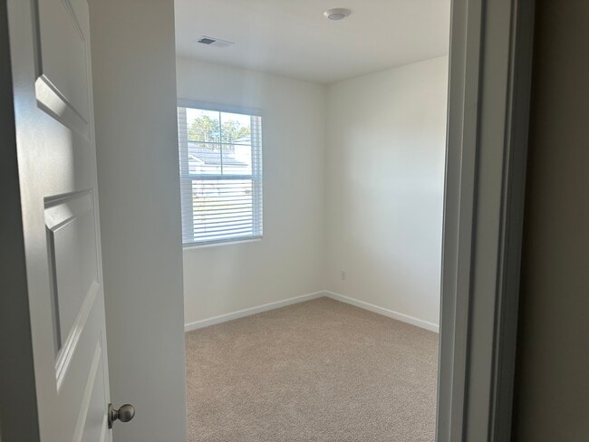 Building Photo - 134 Oakchase Pk Ln