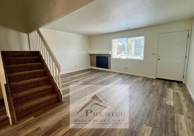 Foto del edificio - 2433 Cherokee Park Pl