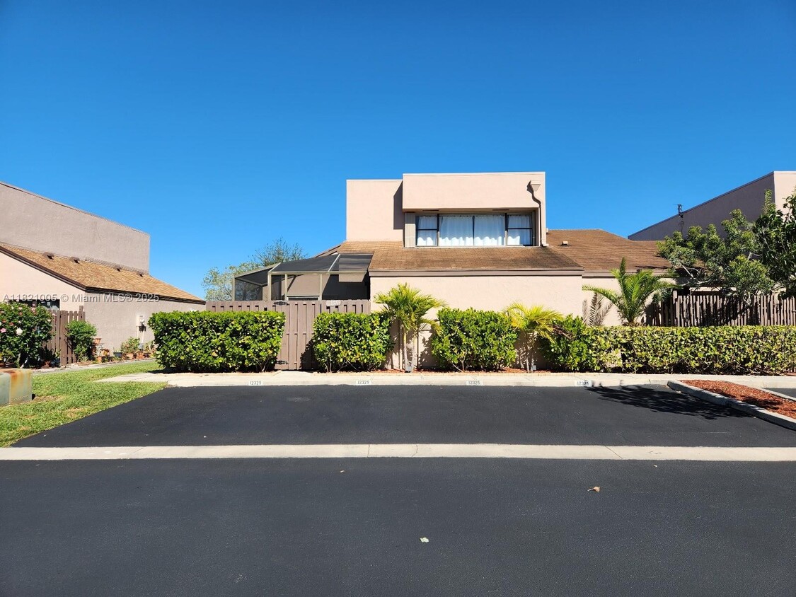 Primary Photo - 12325 NW 11th Ct