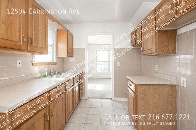 Foto del edificio - 12504 Carrington Ave