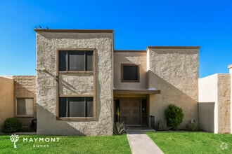 Building Photo - 2108 E Villa Ct
