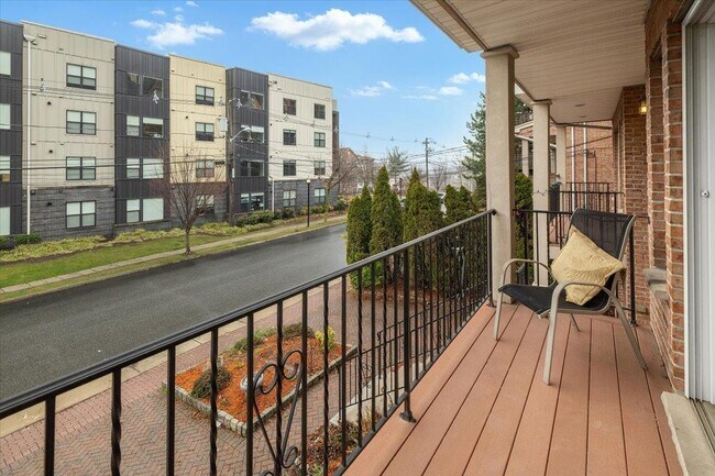 Foto del edificio - 178 Undercliff Ave