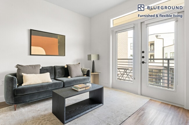 Building Photo - 1401 Art Dilly Dr.