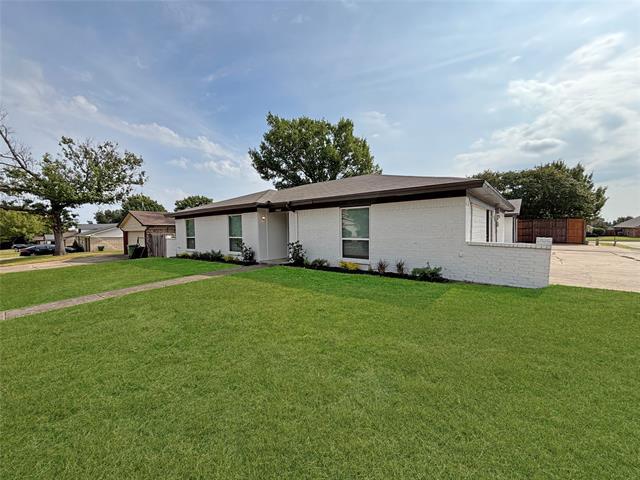 Foto del edificio - 6250 Shirley Dr