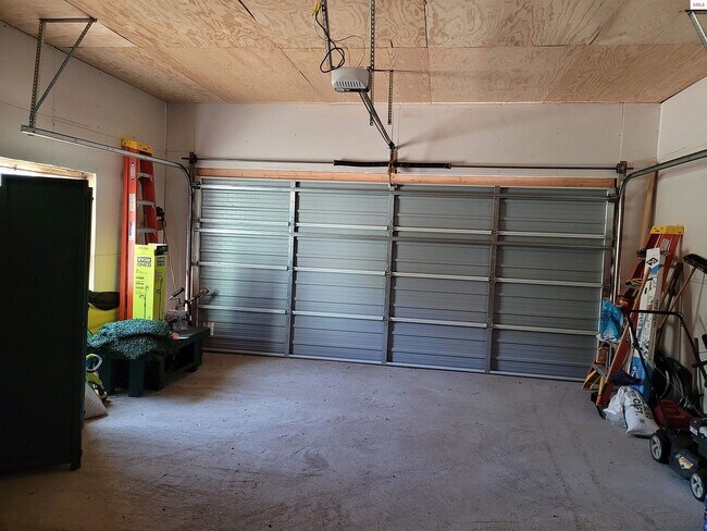 Foto del edificio - 15 Elk Horn Dr