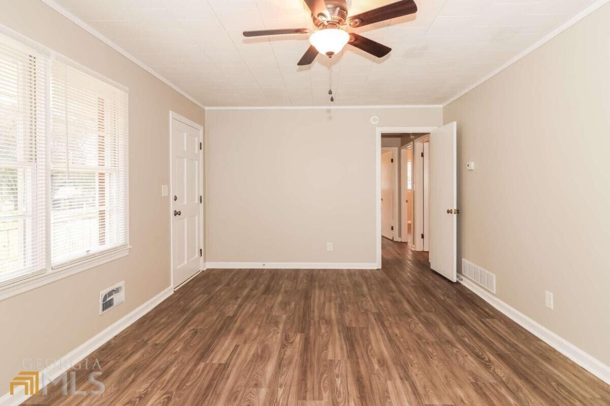 12 Wayne Ave, Cartersville, GA 30120 House Rental in Cartersville, GA