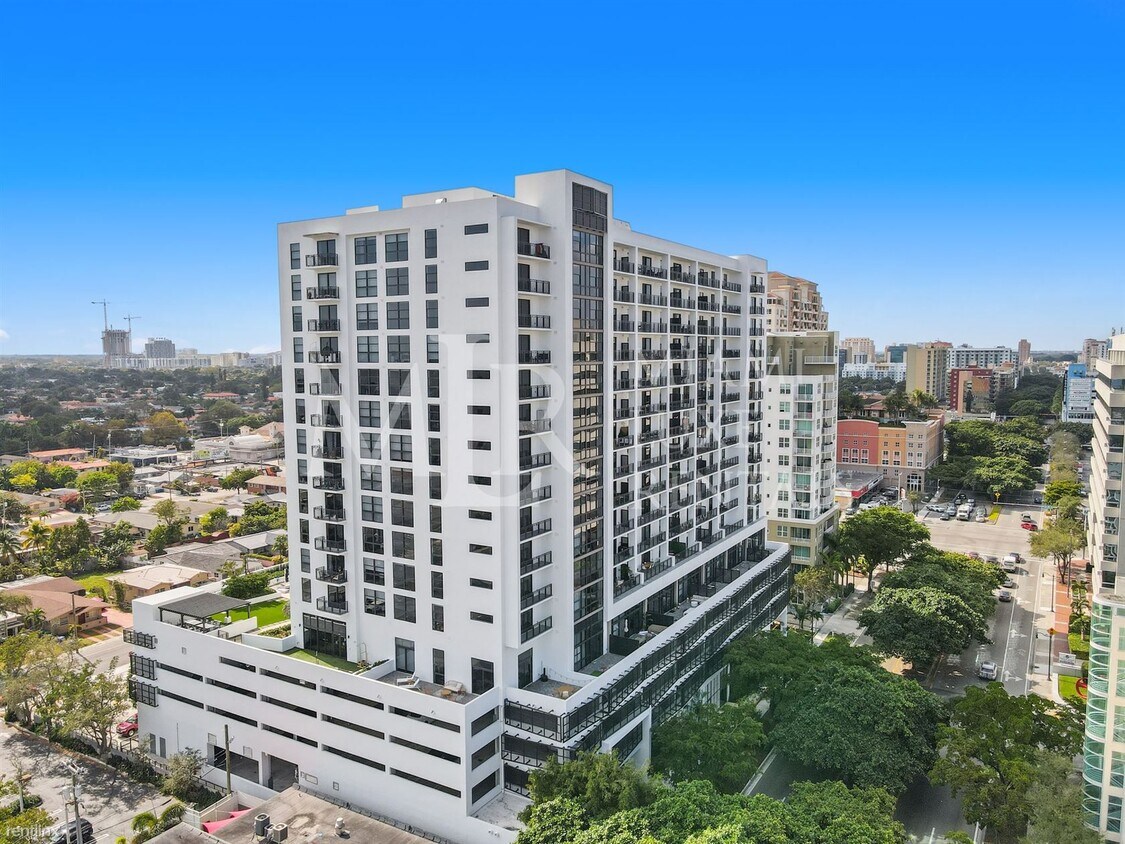 Primary Photo - Studio, 1 bath Condo - 3180 Coral Way Spac...