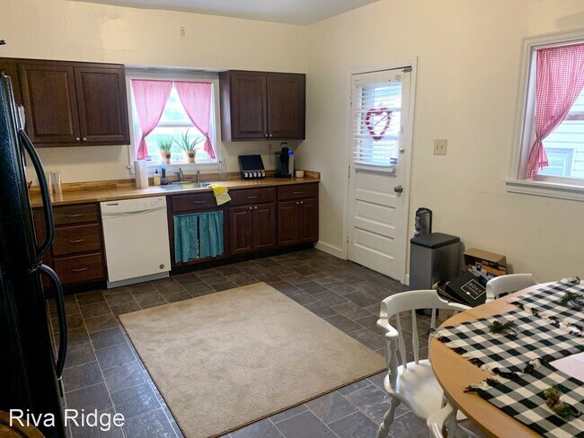 Building Photo - 3 br, 1 bath House - 40 Gregory Street