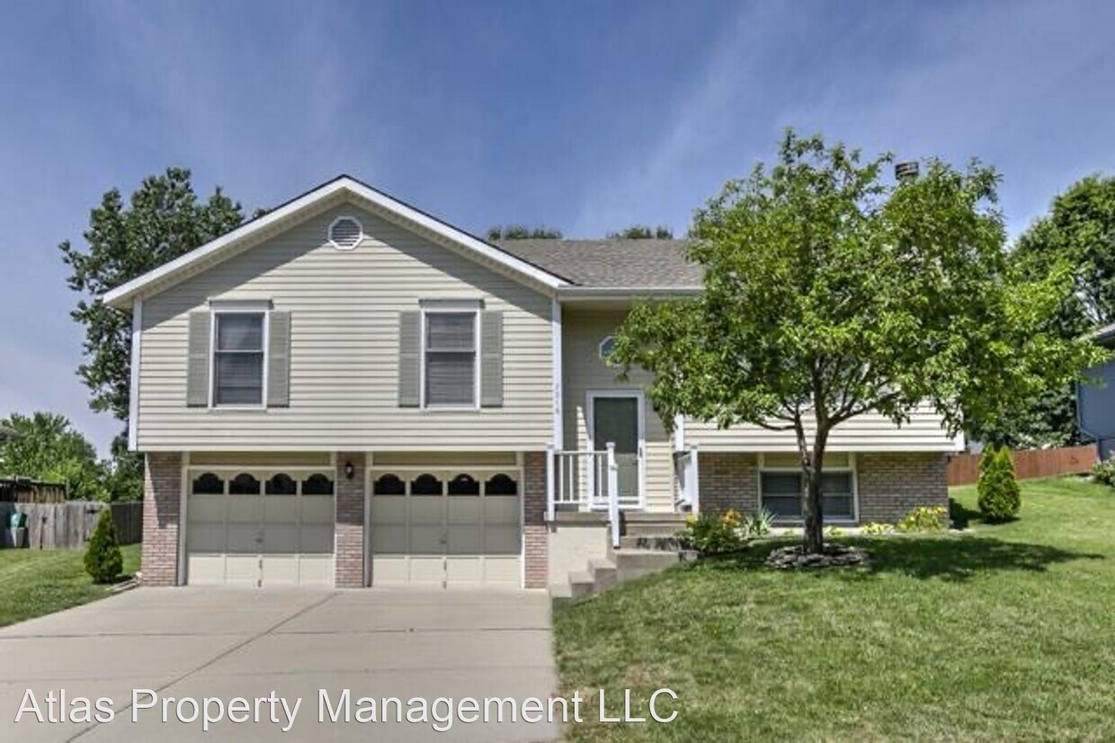 Primary Photo - 3 br, 2 bath House - 7016 N Crystal Ave