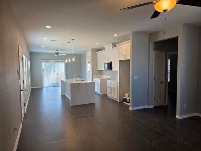Building Photo - Beautiful new build-Never been lived in with pull through 3 car garage in Fort Mohave AZ