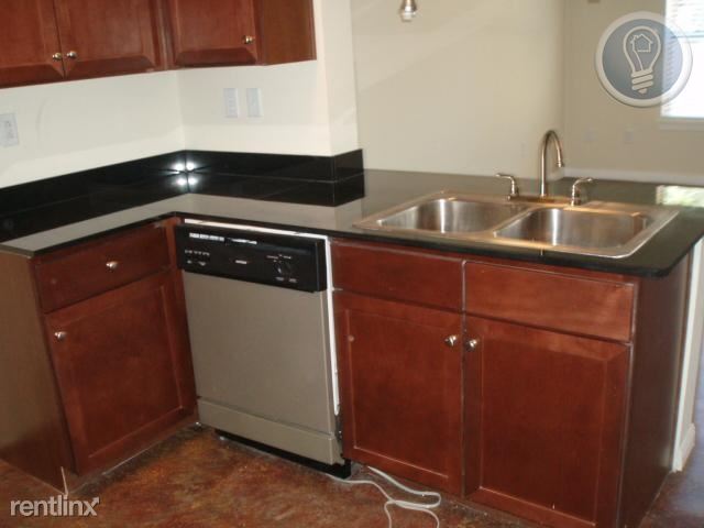 Foto del edificio - 702 W 25th St