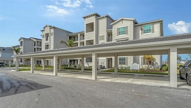Building Photo - 12140 Wellen Golf St