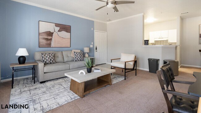 Building Photo - 9835 Fredericksburg Rd