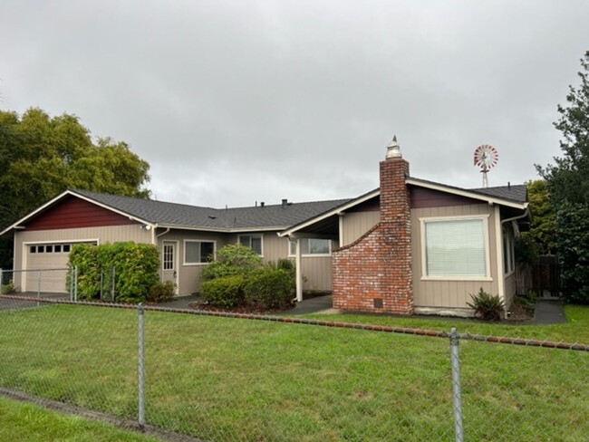 Building Photo - Great Bayside Home