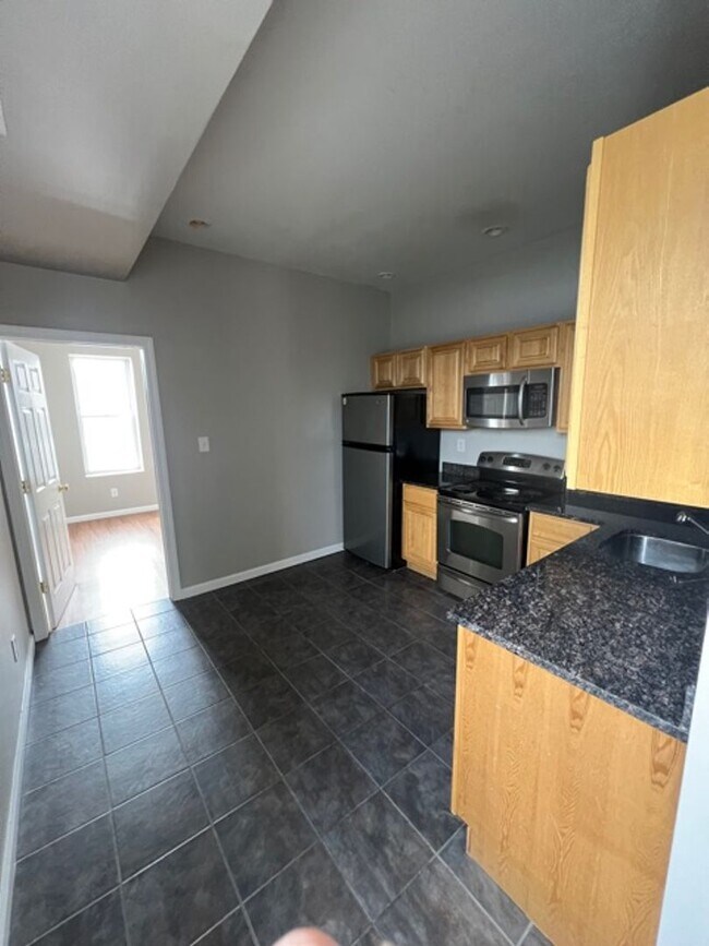 Foto del edificio - 2113 E Huntingdon St