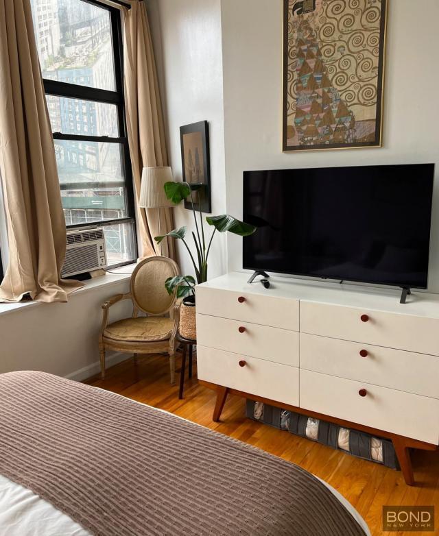 Foto del edificio - 1 bedroom in NEW YORK NY 10010