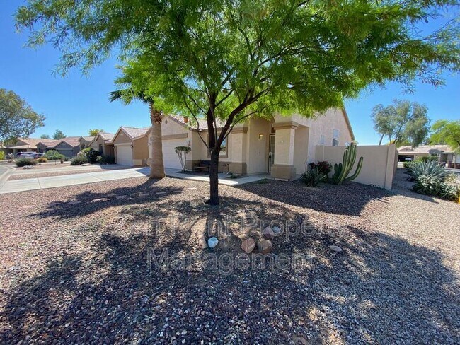 Foto del edificio - 30351 Maple Chase Dr