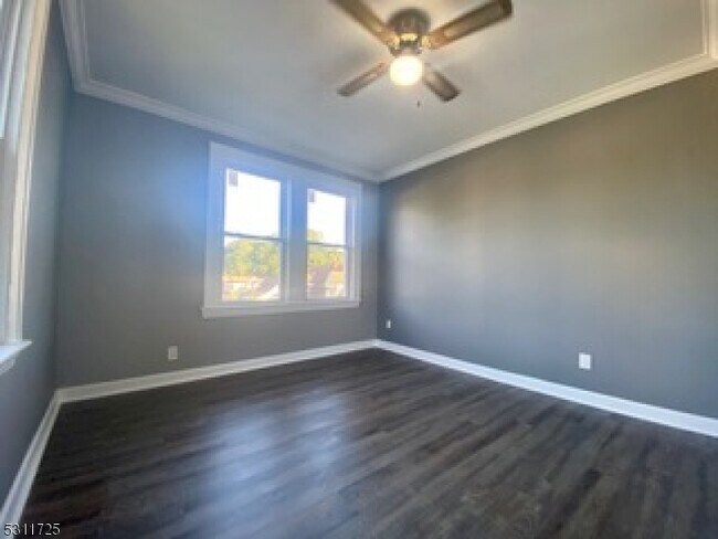 Foto del edificio - 263 Bloomfield Ave