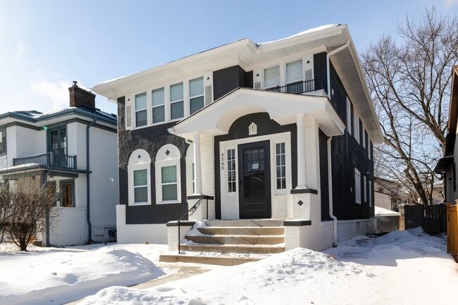 Building Photo - 4540 Garfield Ave