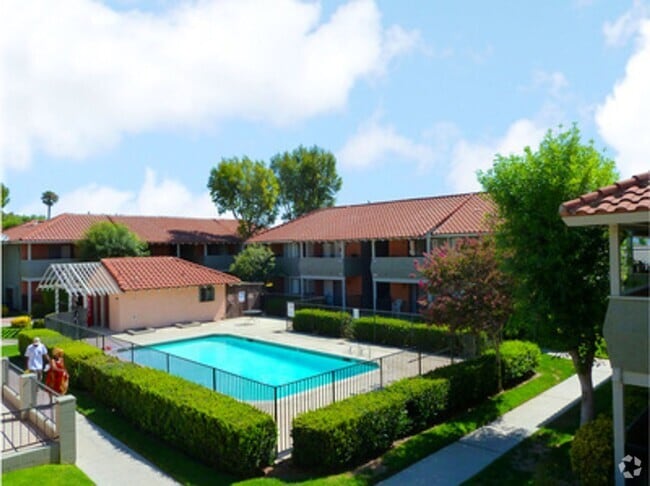 Building Photo - Cambria Villa Apartments