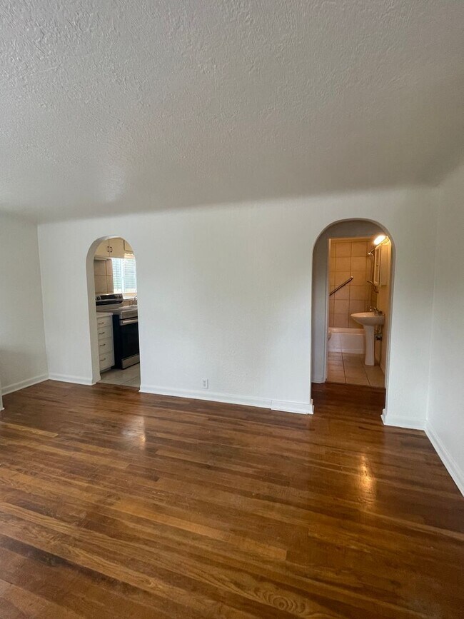 Foto del edificio - 1127 W Mulberry St