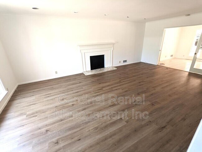 Foto del edificio - 2570 Wallingford Rd