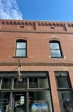 Building Photo - 314 W B St