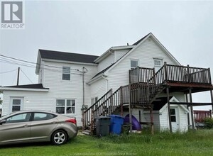 Building Photo - 697 Eudistes Ln