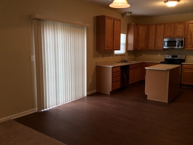Building Photo - 5144 Coloma Court