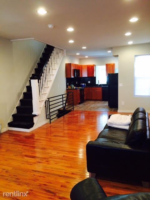 Building Photo - 3 br, 1.5 bath  - 5234 Addison Street