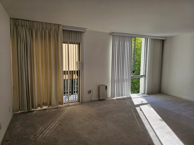 Foto del edificio - 3602 W Estates Ln