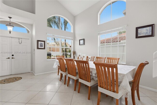 Foto del edificio - 15845 NW 14th Rd