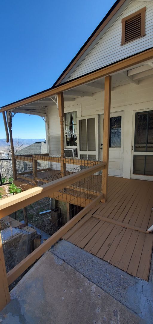 Building Photo - Reduced!!!  Desirable Apartment in Jerome ...