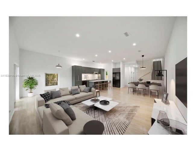 Photo - Northwest 9th Court, Miami, FL 33127 - 5 B... House