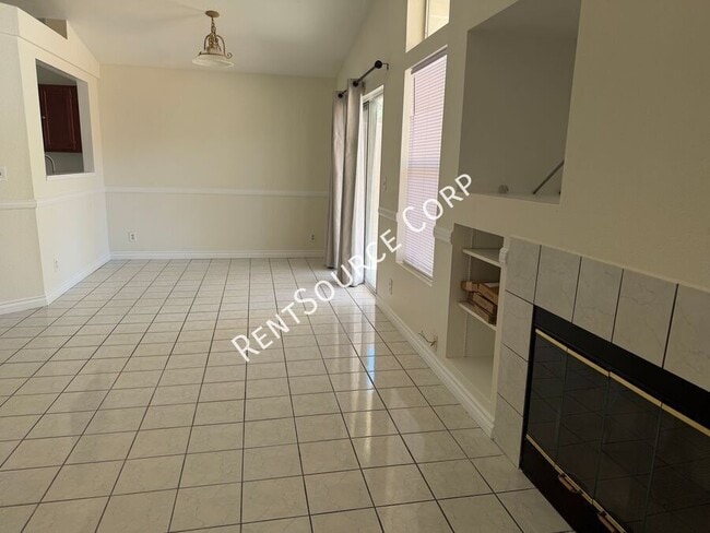 Building Photo - 37051 Boxleaf Rd