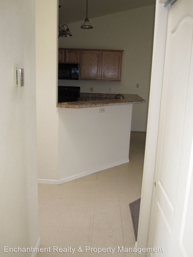 Foto del edificio - 122 S Ridge Rd