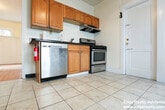 Foto principal - 7 Greylock Rd